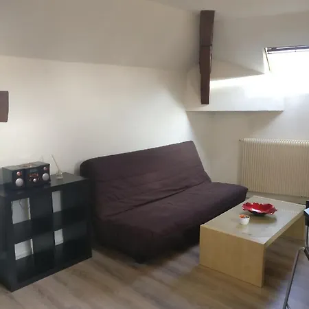 Studio Republique Апартаменты Дижон