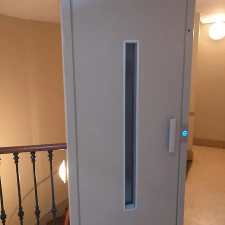 Apartment Studio Republique *